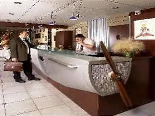 Hotel Logis Cris Hôtel, Lyon Sud Corbas