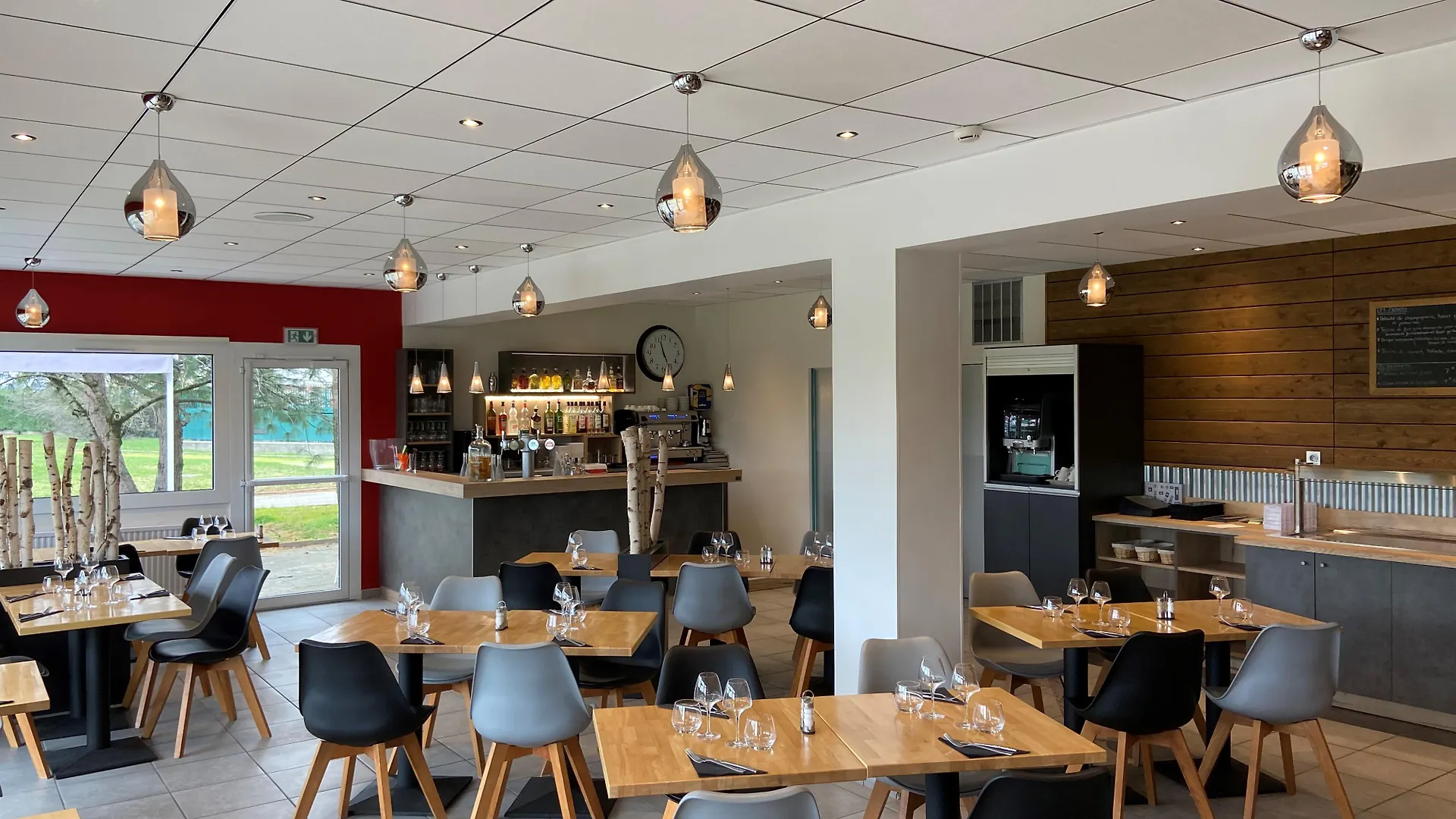***  Logis Cris Hotel Et Restaurant, Lyon Sud-Est Corbas Frankreich