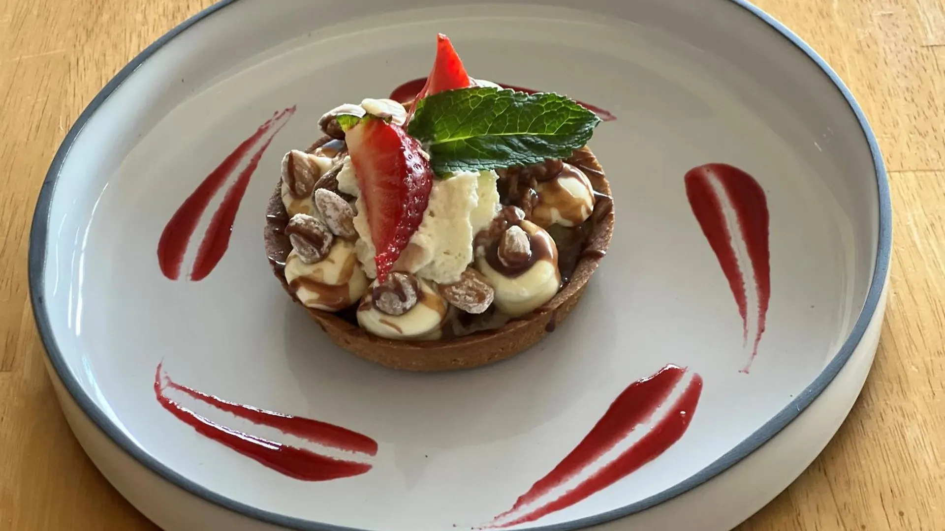 Logis Cris Hotel Et Restaurant, Lyon Sud-Est Corbas 3*,